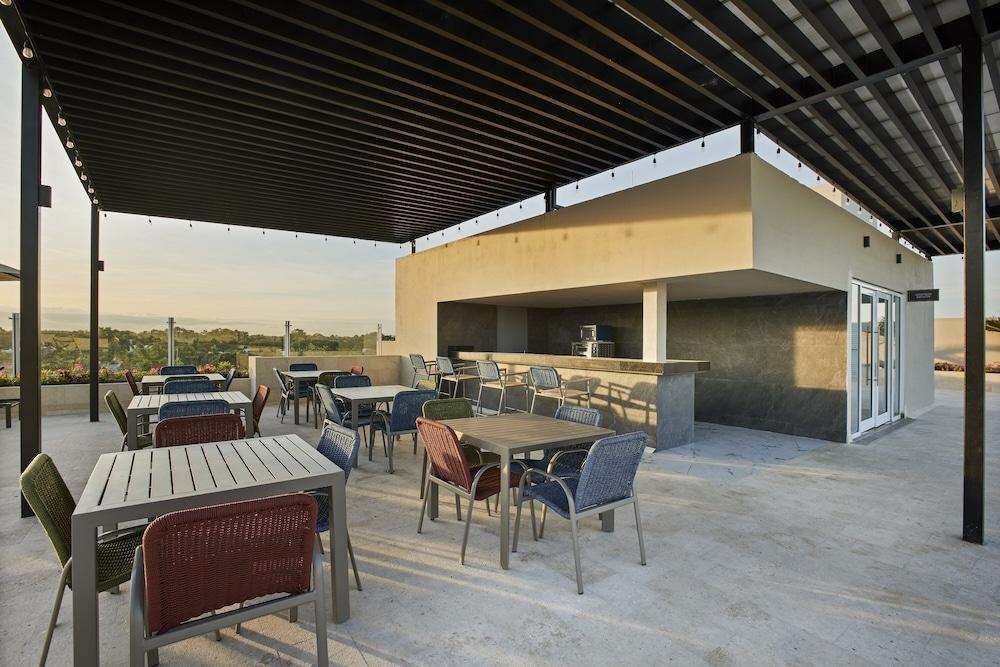 Residence Inn By Marriott פלאייה דל כרמן מראה חיצוני תמונה