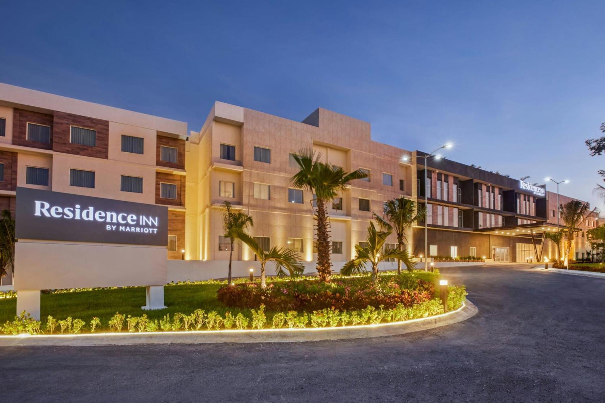 Residence Inn By Marriott פלאייה דל כרמן מראה חיצוני תמונה
